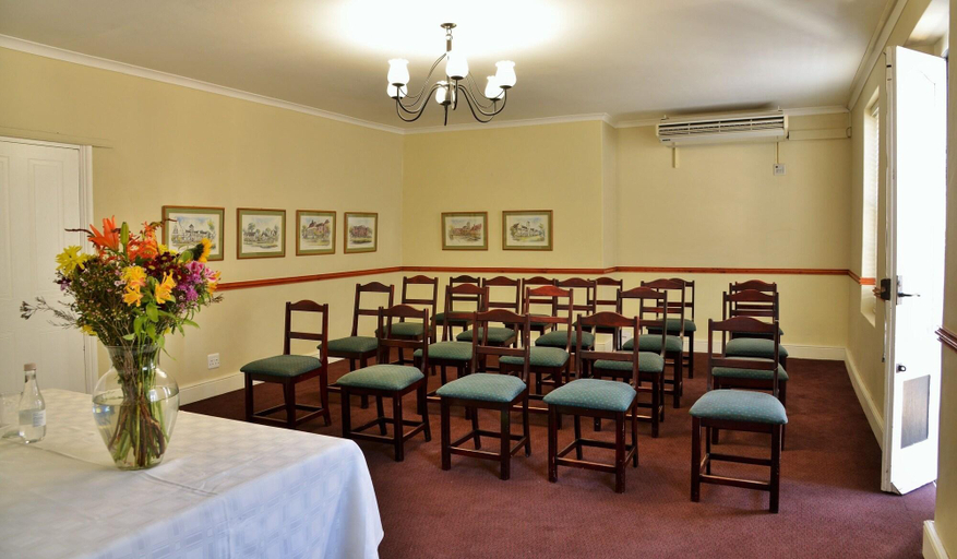 Public Area 2, Mont d'Or Swartberg Hotel, Central Karoo