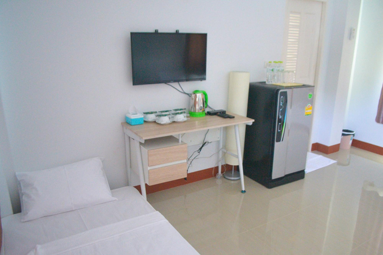 Bedroom 2, Pool House Lanska, Lan Saka