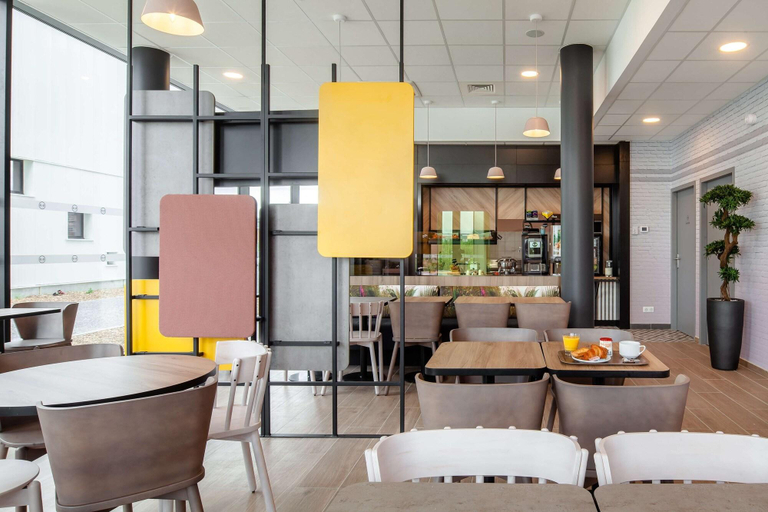Food & Drinks 5, B&B HOTEL CERGY Saint-Christophe, Val-d'Oise