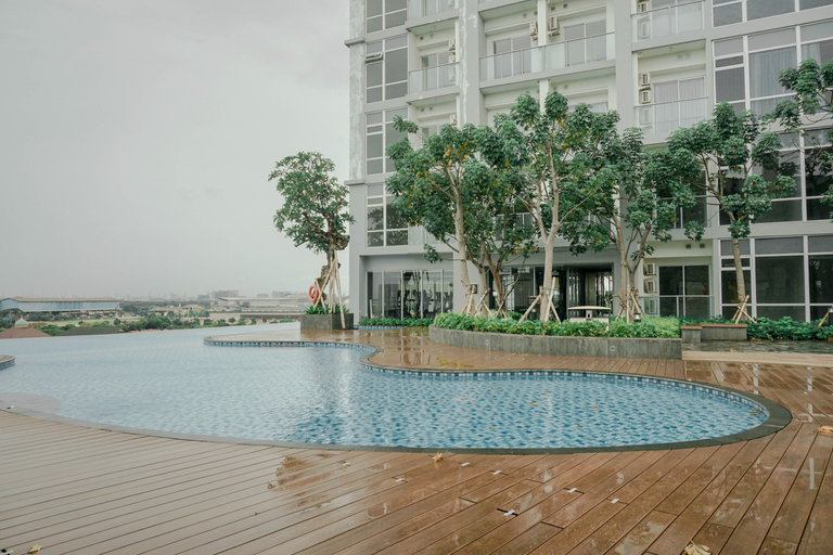 Sport & Beauty, Comfy 1BR Sedayu City Suites Apartment By Travelio, East Jakarta