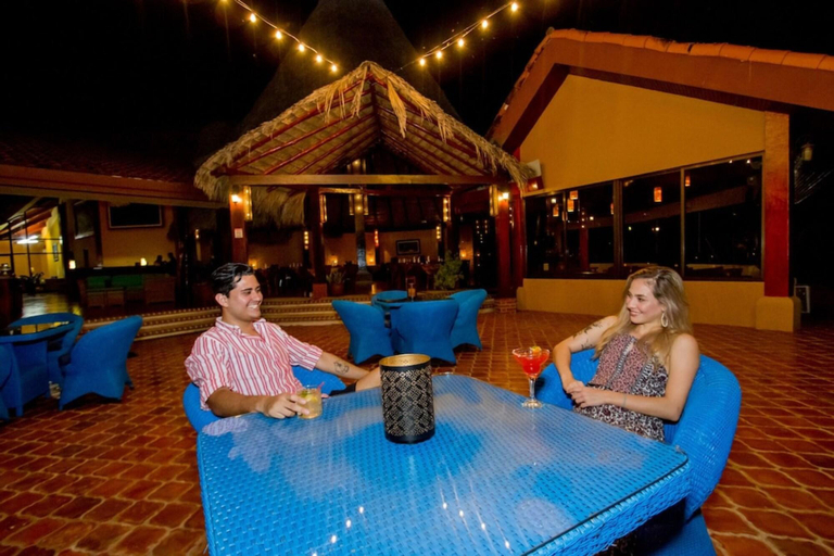 Food & Drinks 5, Papagayo Golden Palms Beachfront Hotel, Carrillo