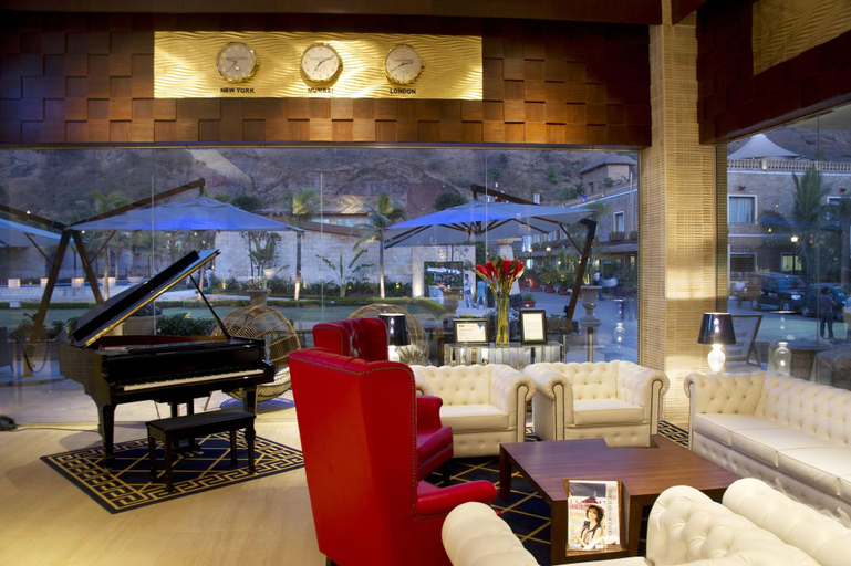 Public Area 4, Della Resorts, Pune