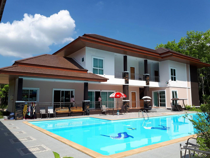 Sport & Beauty 5, Pool House Lanska, Lan Saka
