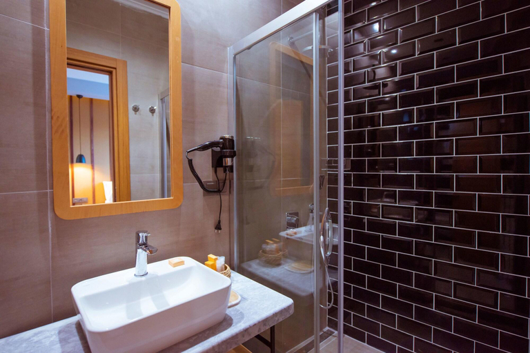 Bathroom 4, Arwen Hotel, Fethiye