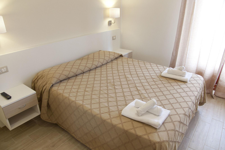 Bedroom 3, Arcadia, Vibo Valentia