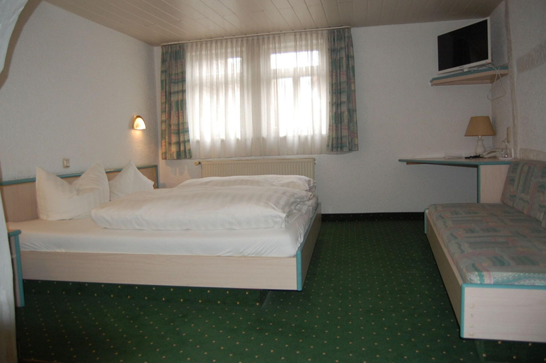 Bedroom 3, Hotel Schneider, Gießen