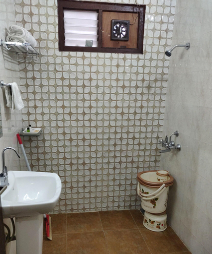 Bathroom 4, Bear Valley Resort Dalhousie, Chamba