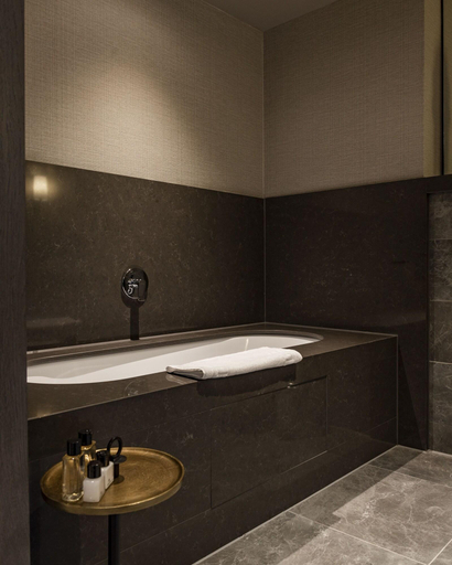 Bathroom 4, Dakota Manchester, Manchester