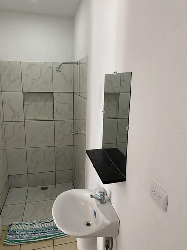 Bathroom 4, Hotel Canas, Cañas