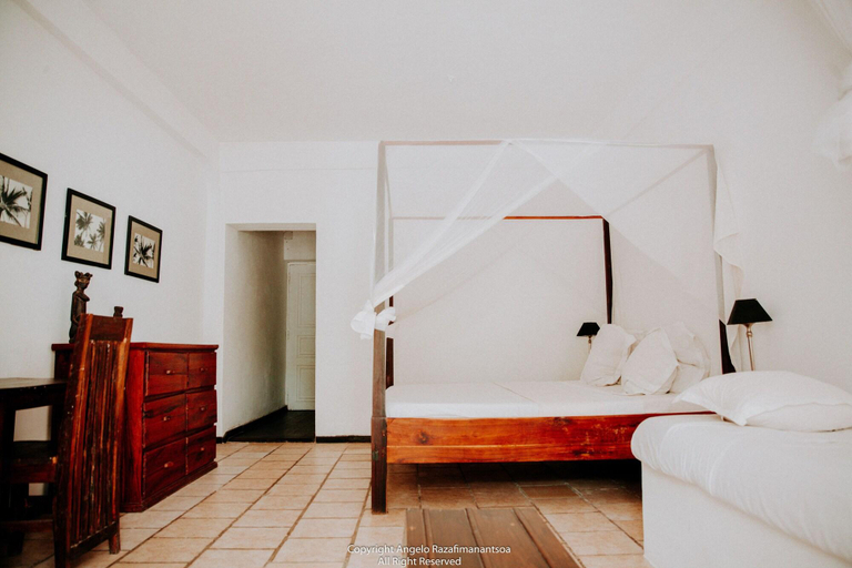 Bathroom 3, Princesse du Lagon, Atsimo-Andrefana