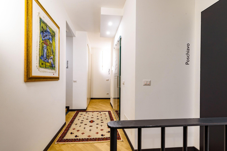 Public Area, Bernina Express Rooms, Sondrio