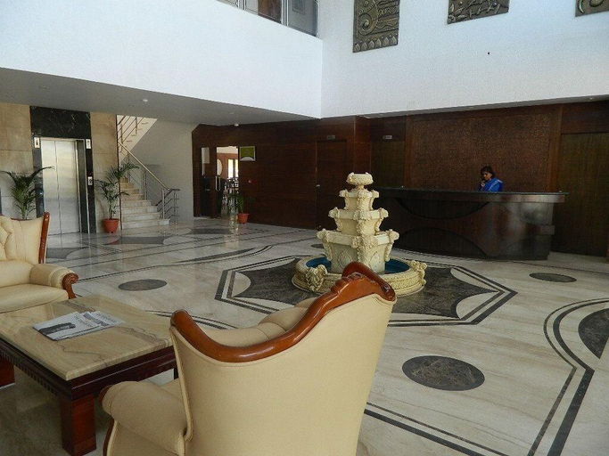 Public Area 2, Keshav Clarks Inn, Gadag