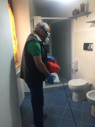 Bathroom 4, La Nuova Girgenti, Agrigento