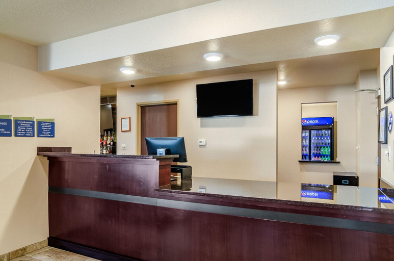 Public Area 3, Cobblestone Inn & Suites - Bridgeport, Morrill
