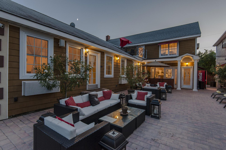 Public Area 2, The Palms Hotel Fire Island, Suffolk
