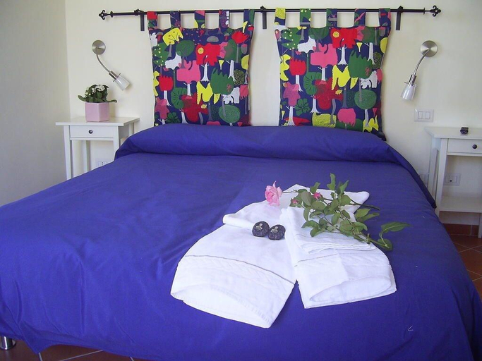 Bedroom 3, Casa Falcone B&B, Salerno