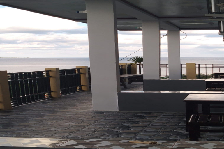 Puri View Inn Bira Beach, Bulukumba