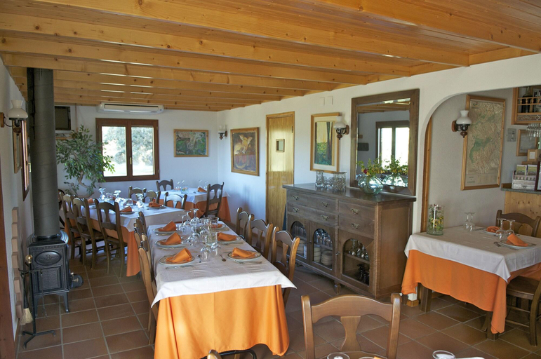 Food & Drinks 4, La Cerca Del Alcornoque, Cáceres