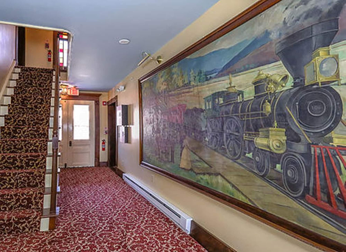 Public Area 2, Trainmasters Inn, Hampden