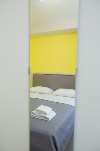 Bedroom 4, Raise Rooms in Center of Athens, Attica