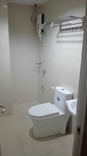 Bathroom 4, Meaco Royal Hotel - Tabaco, Tabaco City