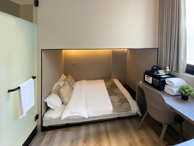 Bedroom 25
