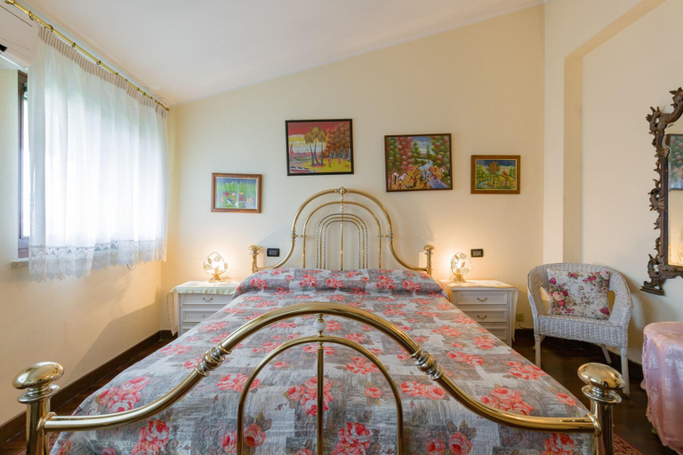 Bedroom 3, Au Jardin Fleuri, Verona
