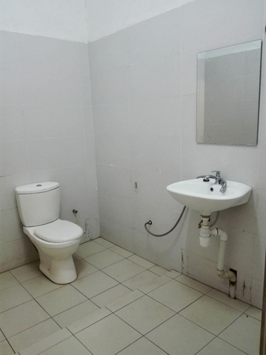 Bathroom 4, Empire Hotels & Resorts, Besut
