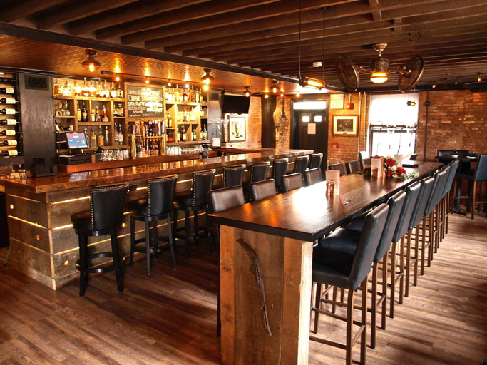 Food & Drinks 5, Cornerstone Inn, Tazewell
