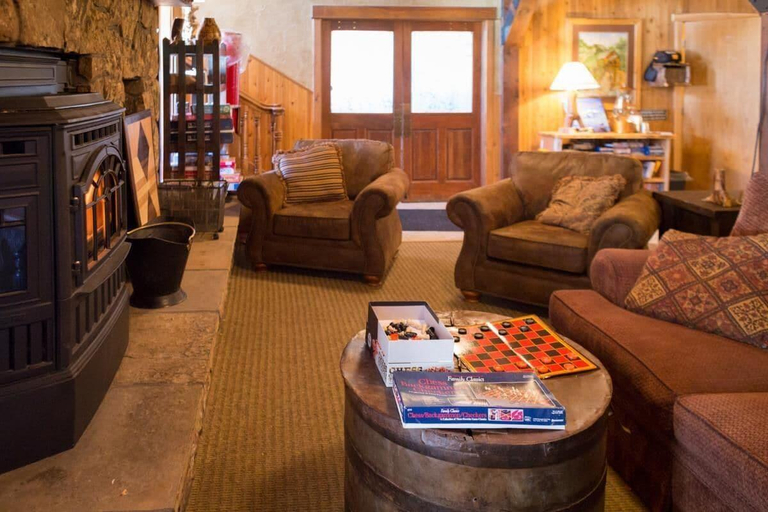 Public Area 2, Arrowhead Mountain Lodge, Gunnison