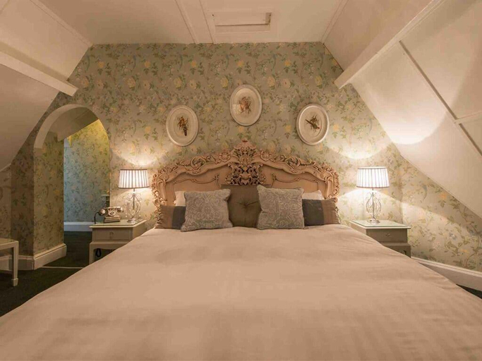 Public Area 3, Maenan Abbey Hotel, Conwy