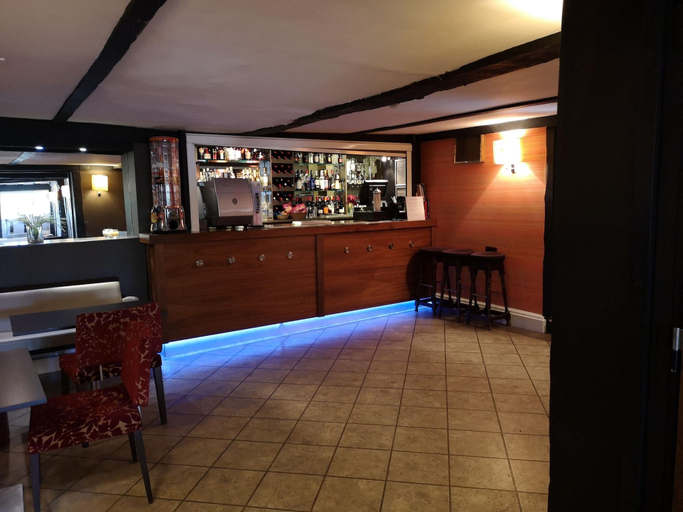 Public Area 3, The Tudor Hotel, London