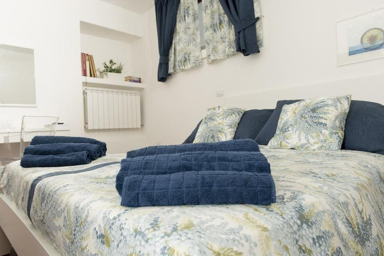 Bedroom 4, B&B Del Podestà, Ancona