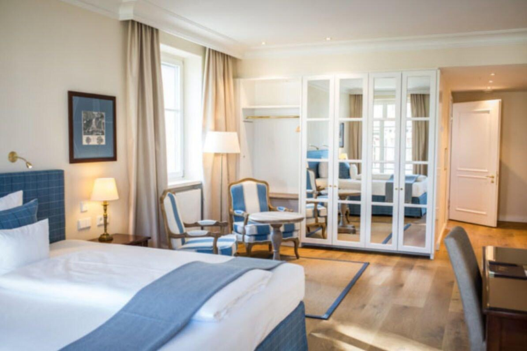 Bedroom 3, Hotel Schloss Leitheim, Donau-Ries