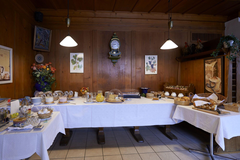 Food & Drinks 5, Hotel Emmental, Signau