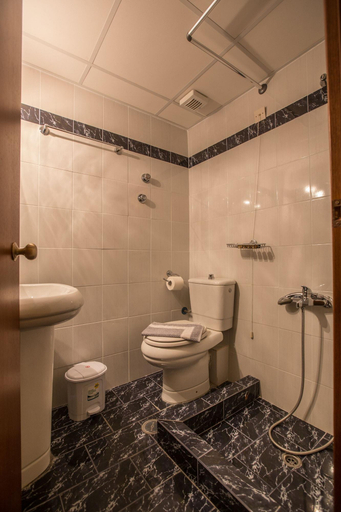 Bathroom, Hotel Steni, Central Greece