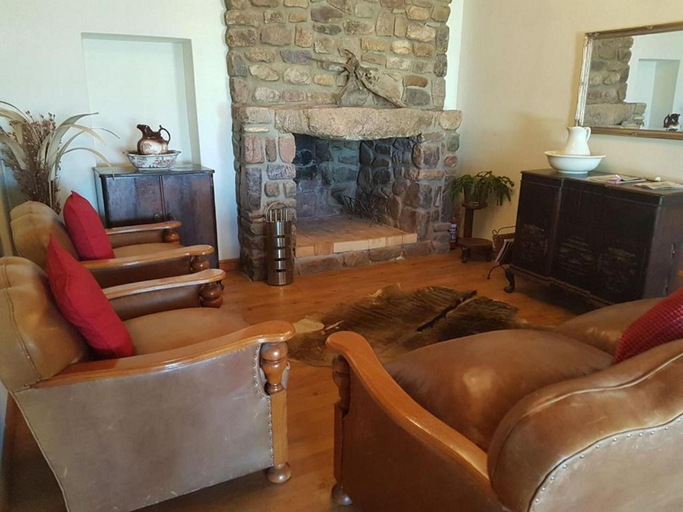 Public Area, Tulbagh Mountain Manor, Cape Winelands