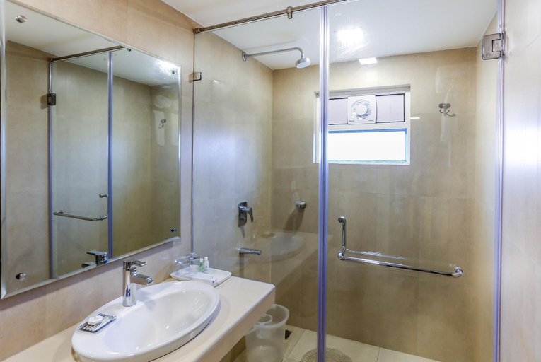 Bathroom 4, Cygnett Lite Ramachandra, Visakhapatnam