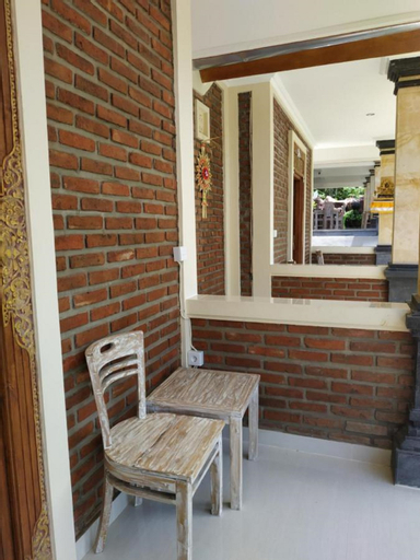 Exterior & Views 9