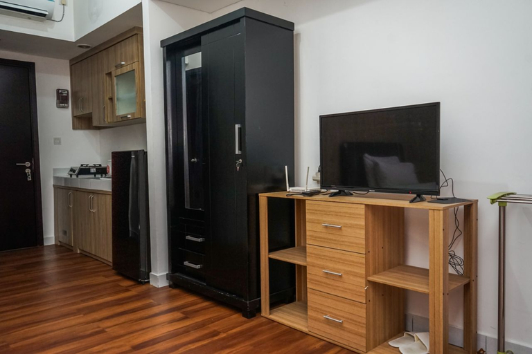 Others 4, Compact Studio Casa De Parco Apartment By Travelio, Tangerang