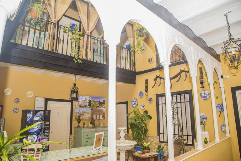 Public Area 2, Pension Internacional, Córdoba