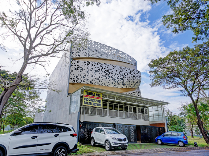 Exterior & Views 1, OYO 90227 Citraland Residence, Surabaya