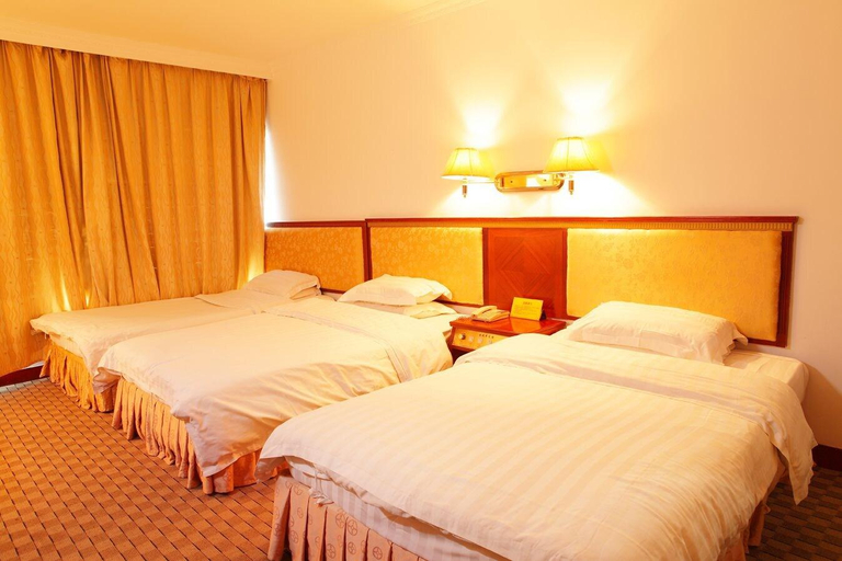 Bedroom 3, Bao Li Feng Hotel, Guangzhou