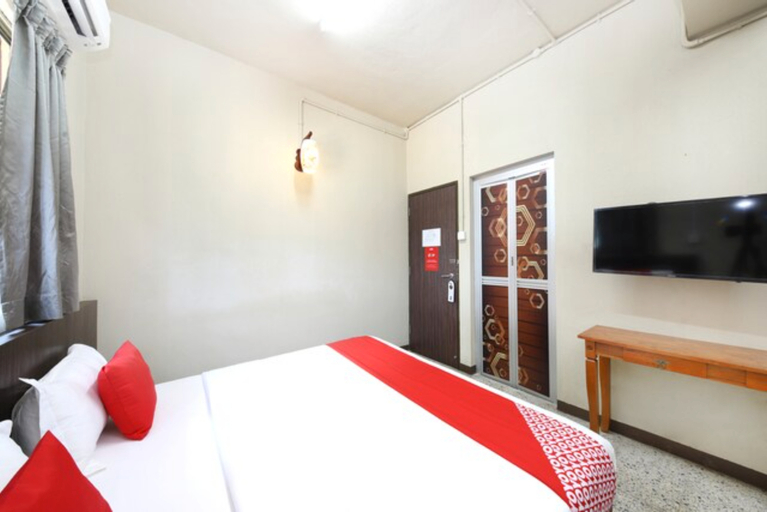 Bedroom 3, OYO 507 Aikka Hotel, Seberang Perai Utara