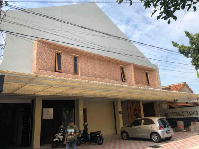 Exterior & Views, Tempuran Suites, Sleman
