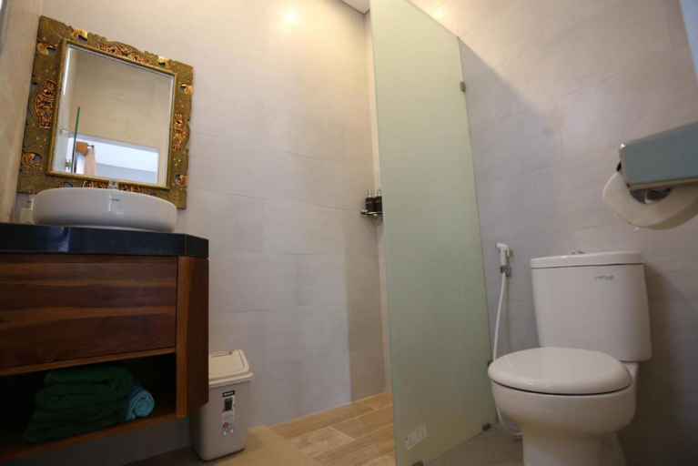 Bathroom 3