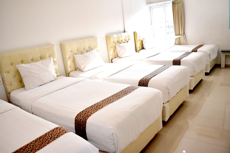 Aruuman Hotel Simpang Lima Semarang, Semarang - Cheap Booking at tiket.com