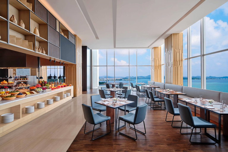 Food & Drinks 5, Batam Marriott Hotel Harbour Bay, Batam
