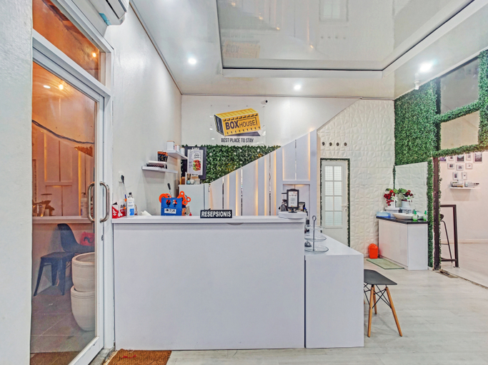 Public Area 2, OYO 90399 Box House, Bandar Lampung