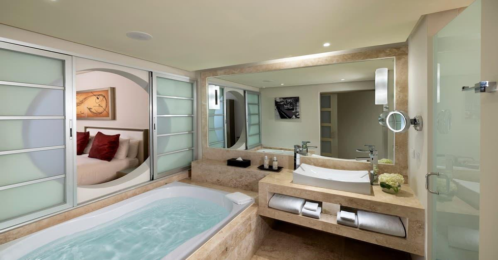 Bathroom 24